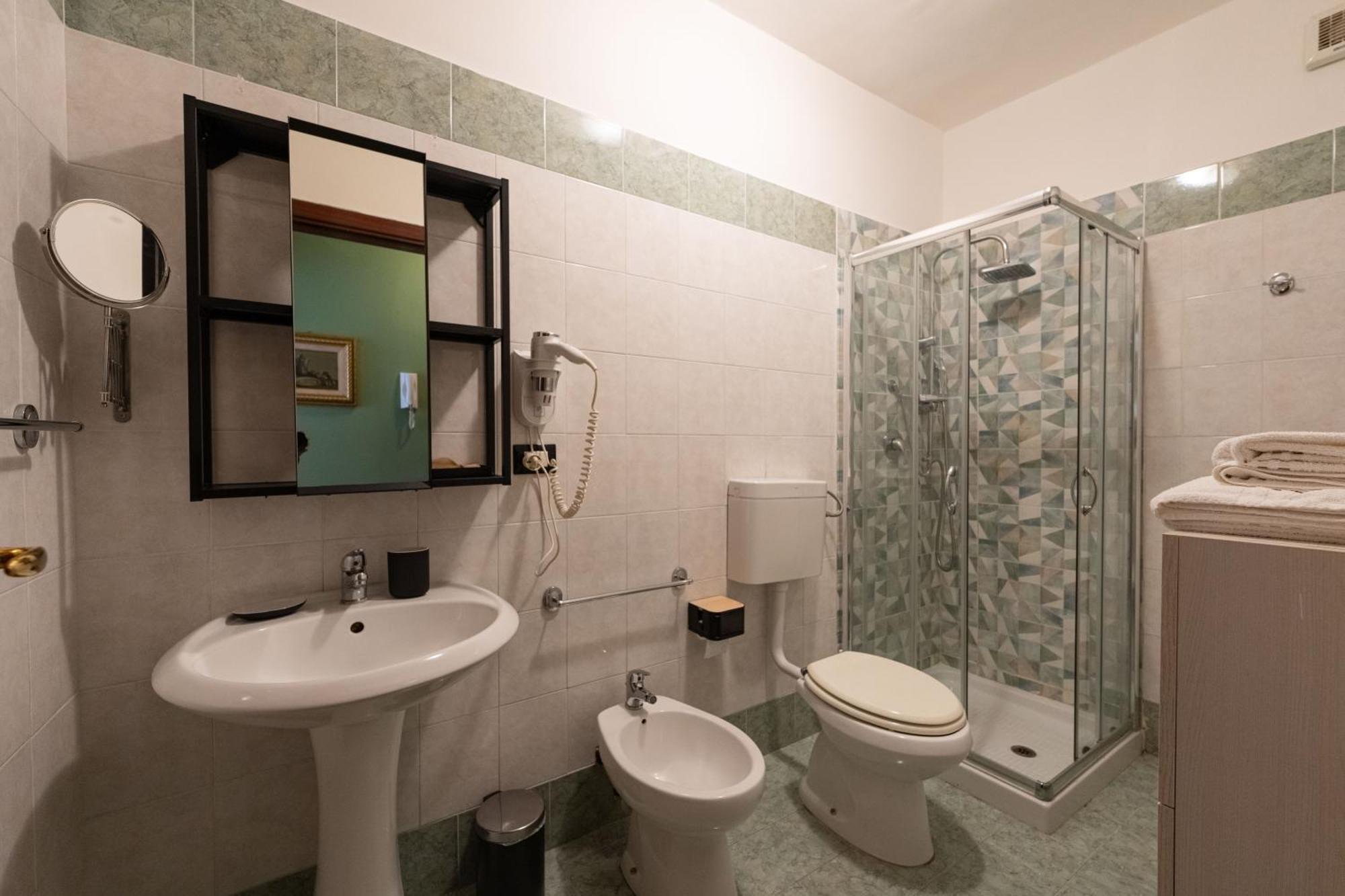 Kalamarina Rooms Палермо Екстериор снимка